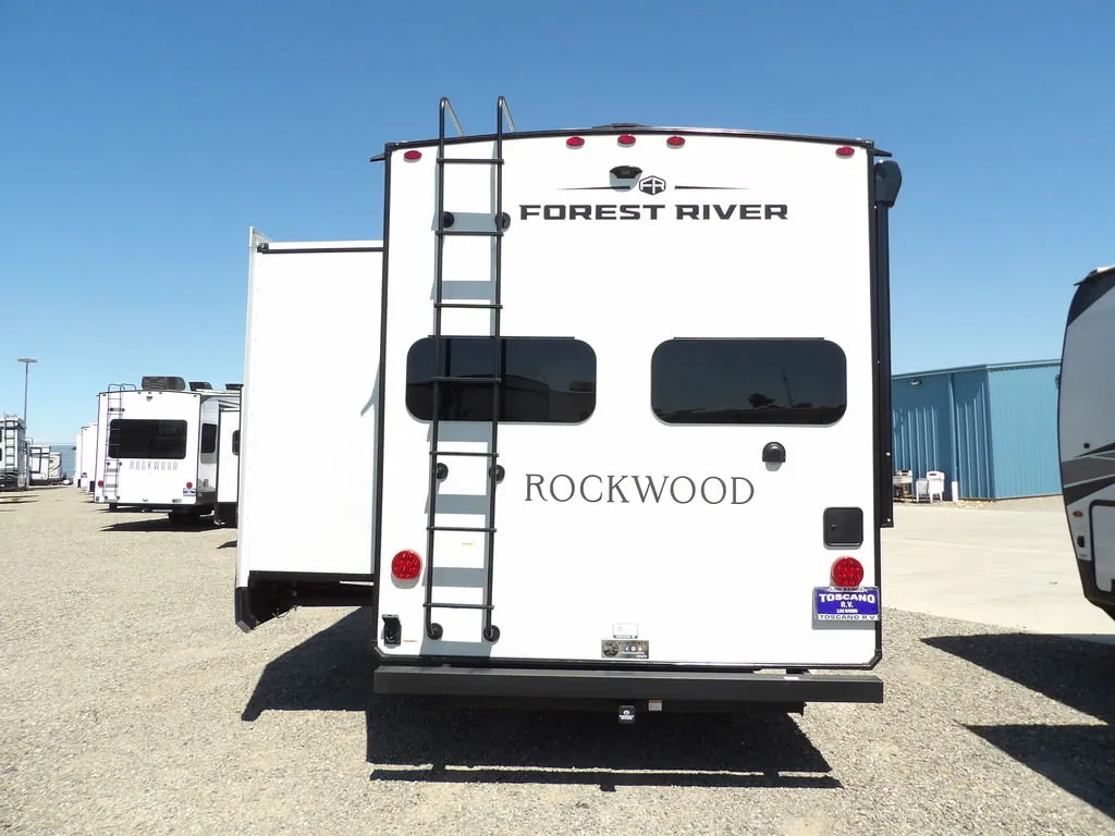 2025 Forest River Rockwood Signature R301RKS, Photos photo 5
