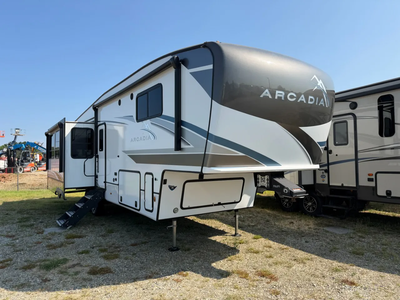 2024 Keystone Arcadia 3260RL - Photo 2