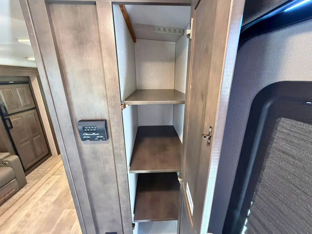 2021 Forest River Flagstaff Micro Lite 25FBLS, Photos photo 24