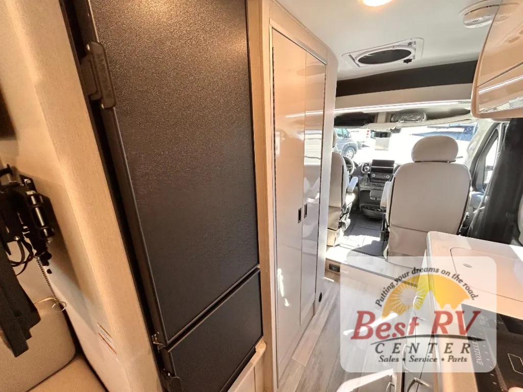 2026 Thor Motor Coach Tellaro 20Y, Photos photo 68