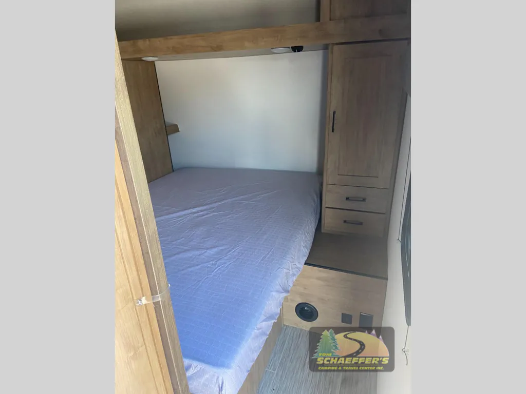 2024 Coachmen Freedom Express Select 29SE, Photos photo 16