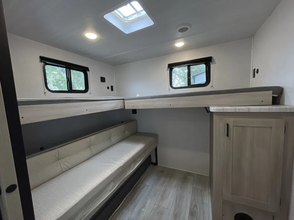 2024 East to West Della Terra 262BH, Photos photo 19