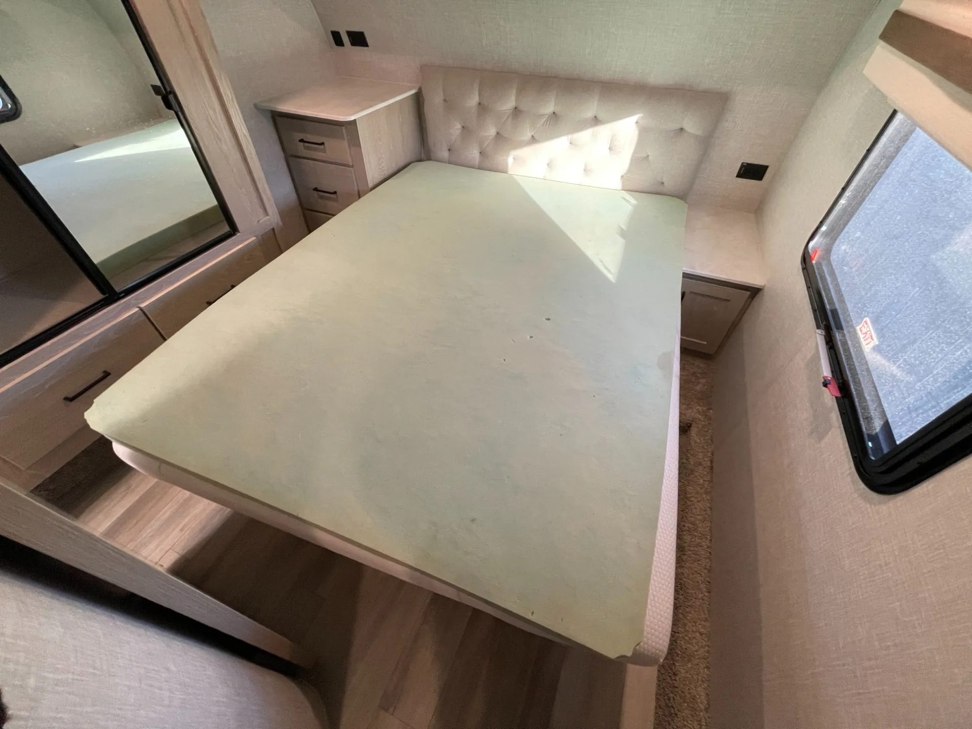 2022 Forest River Rockwood Ultra Lite 2891BH - Photo 4
