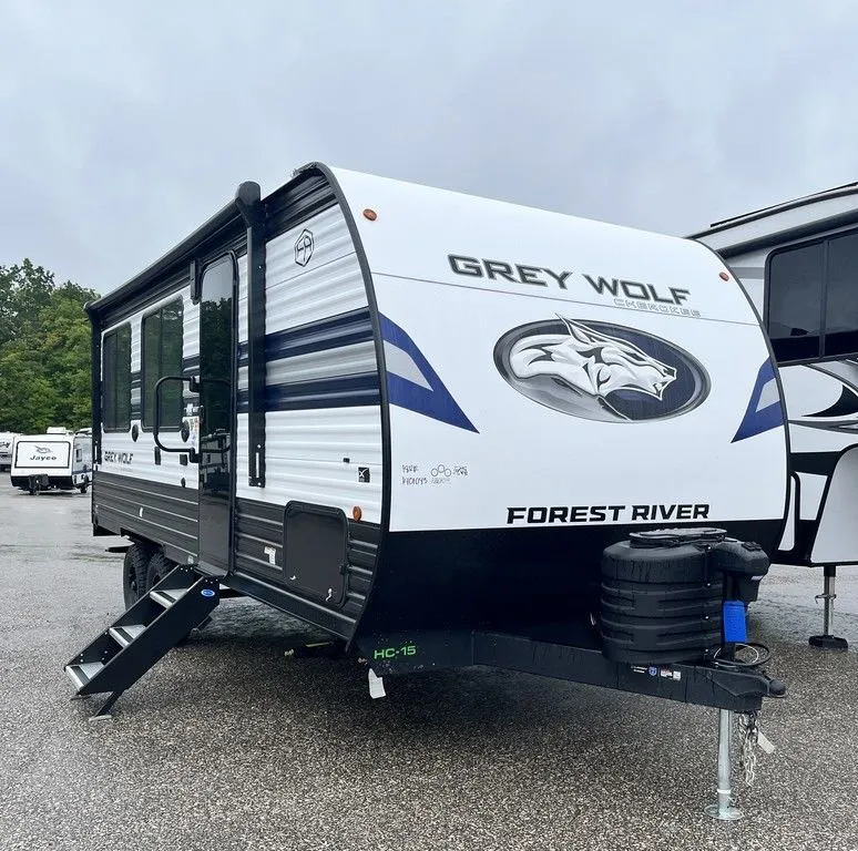 2019 Forest River Wildwood FSX 280RT - Photo 4