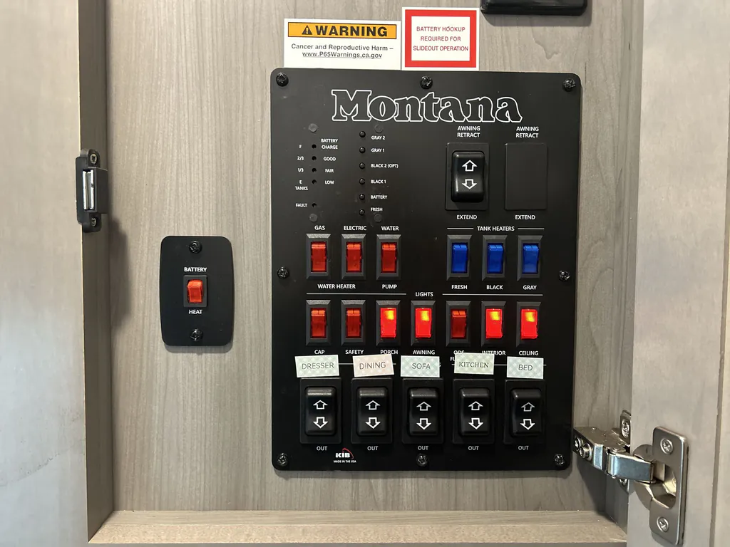 2023 Keystone Montana 3901RK, Photos photo 20