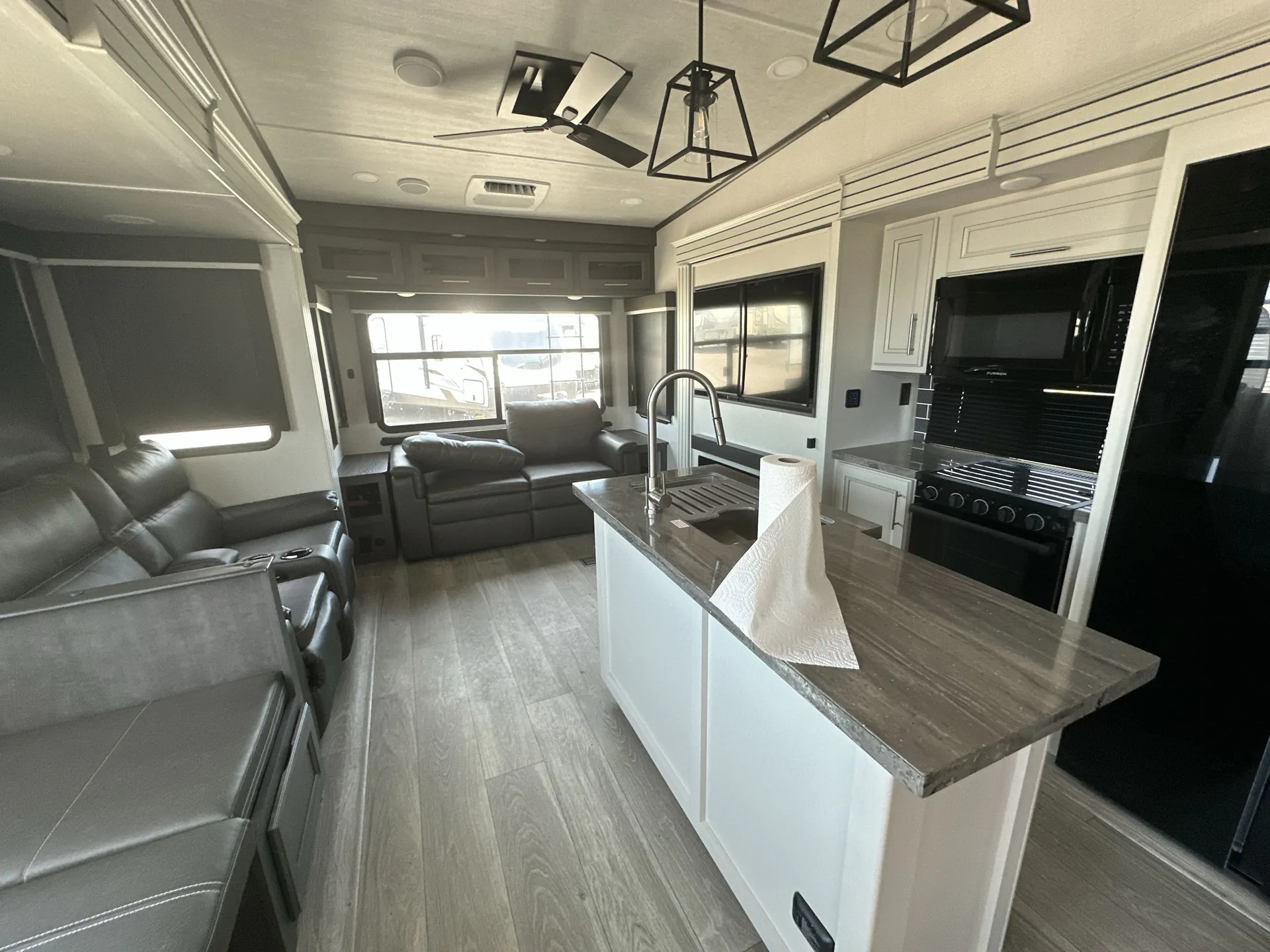 2025 Keystone Cougar 360MBI — living area main