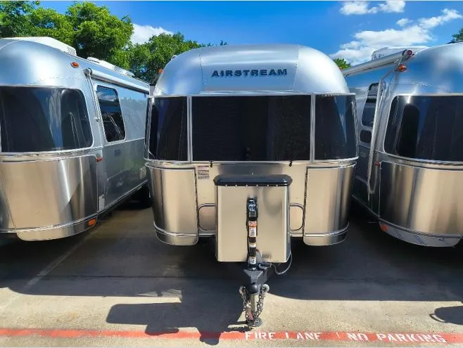 2026 Airstream International 23FB - Photo 2
