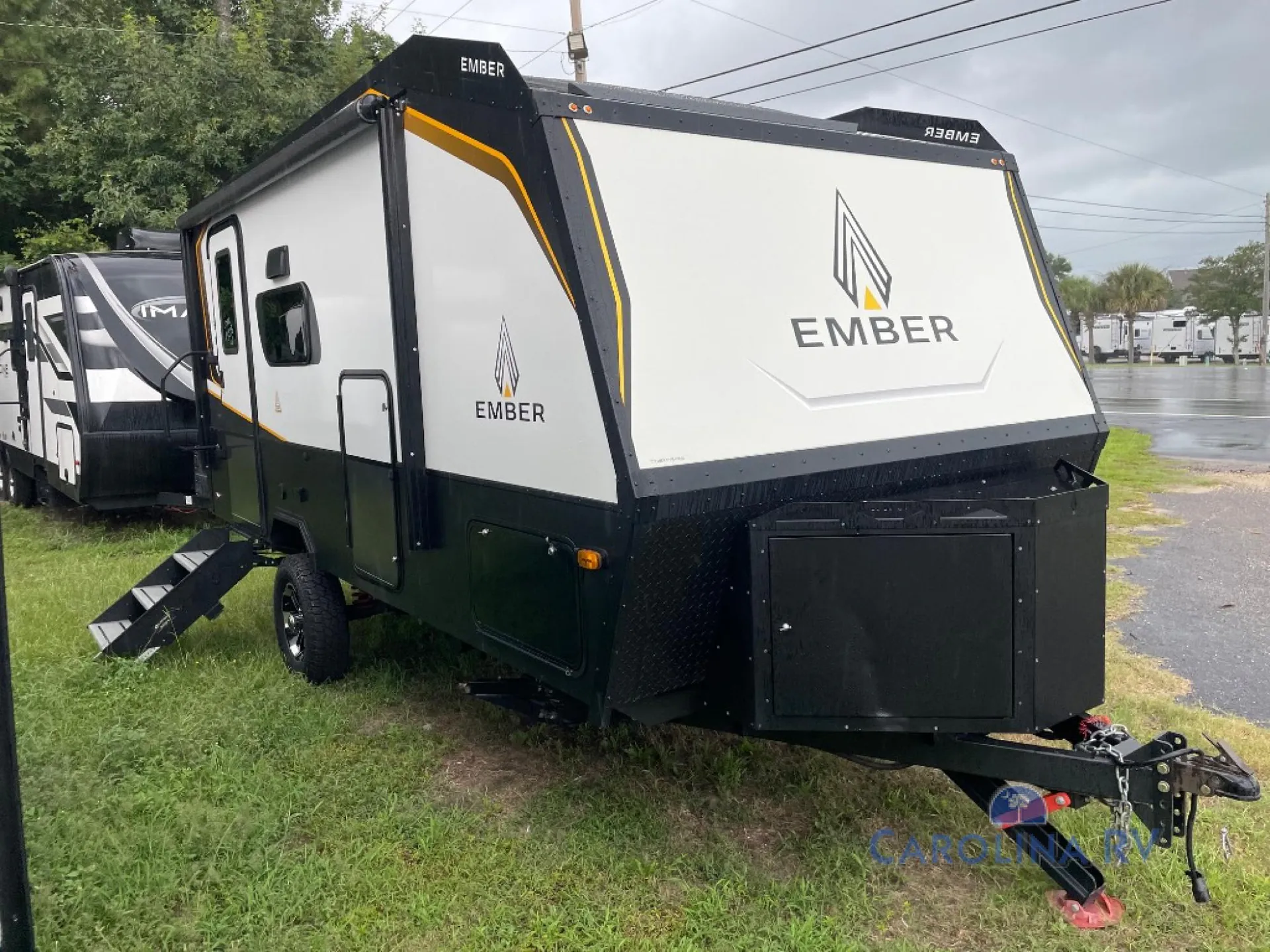 2022 Ember RV Overland 171FB - Photo 2
