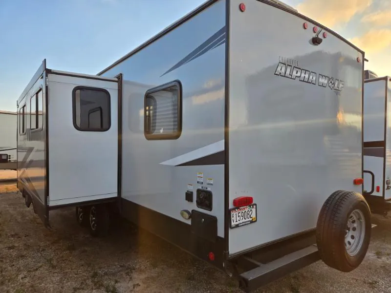 2022 Forest River Cherokee Alpha Wolf 30RDB-L, Photos photo 50
