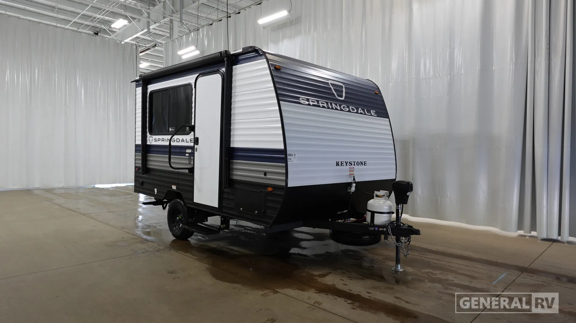 2027 Keystone Springdale Mini 1200BT - Photo 2
