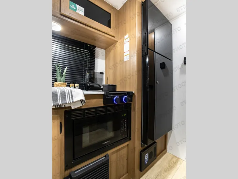 2026 Coachmen Apex Nano 203RBK - Photo 4