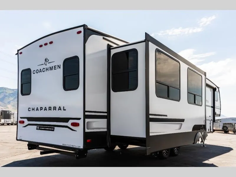 2027 Forest River RV CHAPARRAL 30BHS - Photo 3