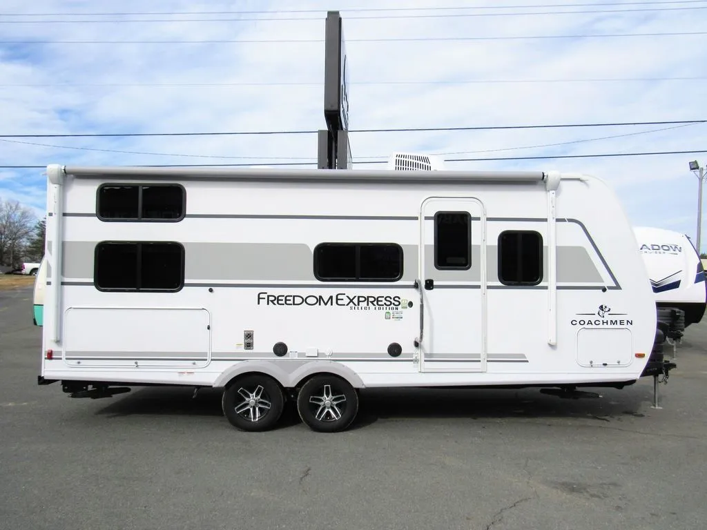 2026 Coachmen Freedom Express Select 21SE - Photo 2