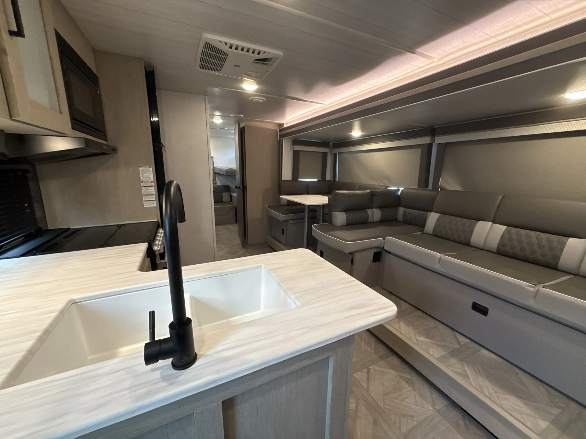 2023 Forest River Salem Cruise Lite 28VBXL — living area main