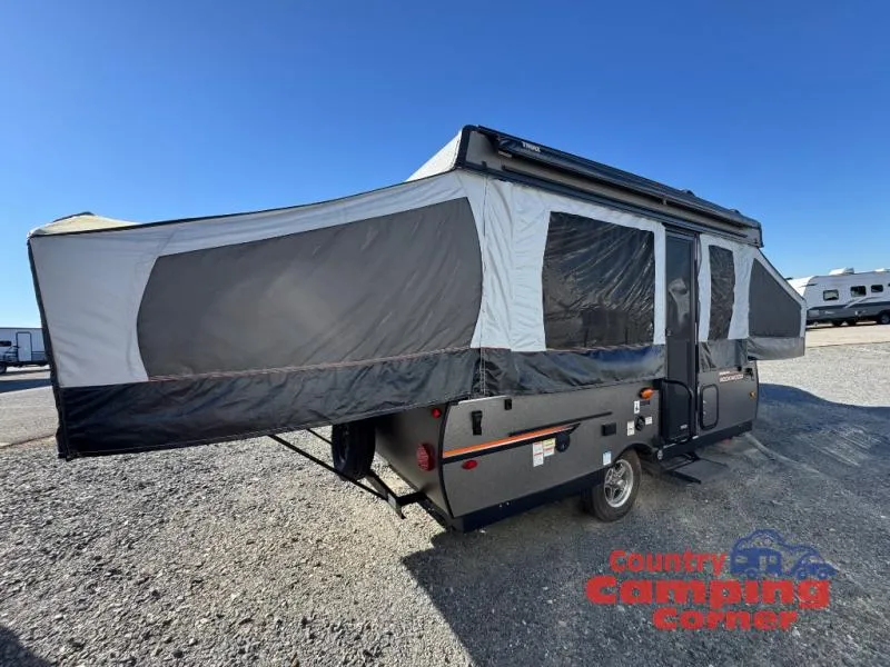 2023 Forest River Rockwood Freedom 2318G - Photo 3