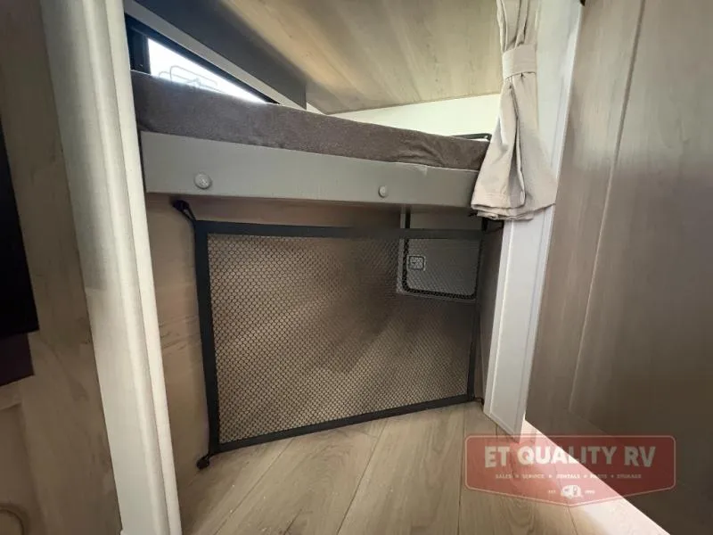 2026 Forest River Rockwood Mini Lite 2509S - Photo 4