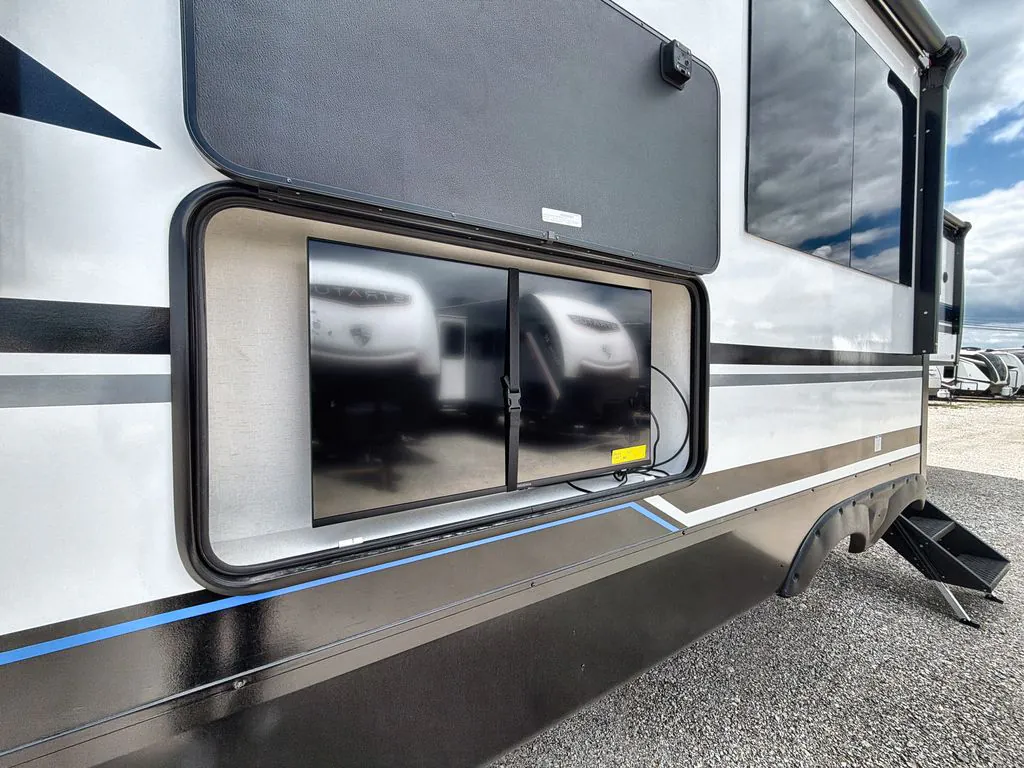 2027 Forest River RV Wolverine 32JF, Photos photo 8