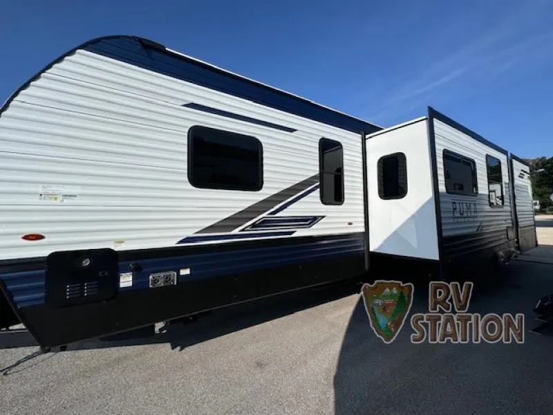 2025 Palomino Puma 32BH2B - Photo 3