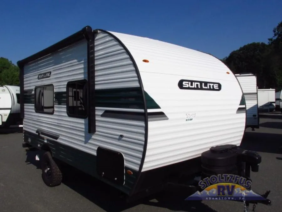 2027 Sunset Park RV Sun Lite 18RD - Photo 4