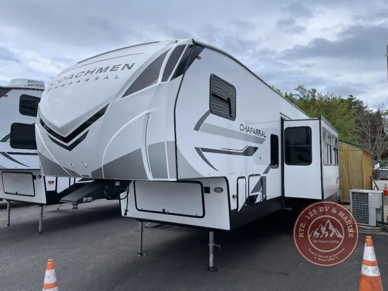 2026 Coachmen Chaparral 381DBL - Photo 3