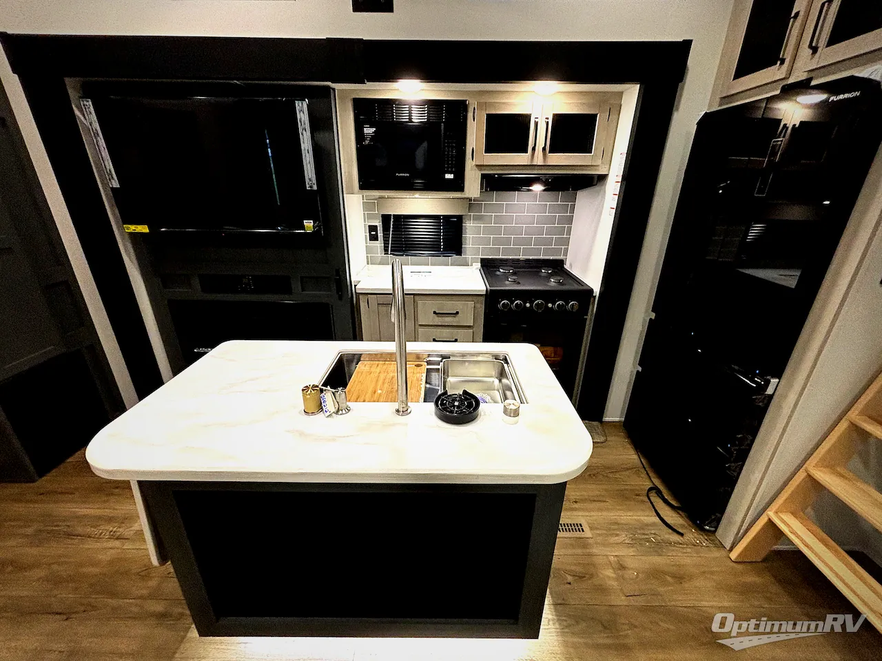 2027 Forest River Puma Vista 421LFT — Photo 6