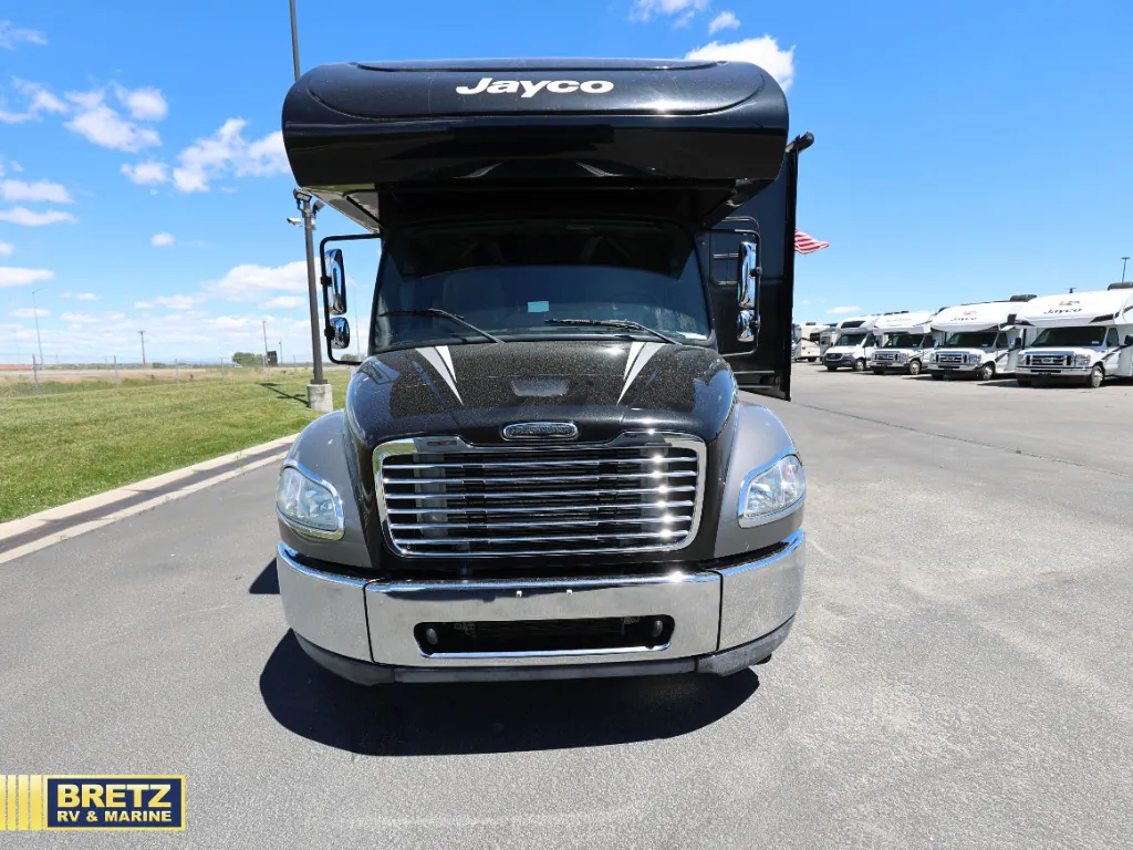 2019 Jayco Seneca 37FS - Photo 4