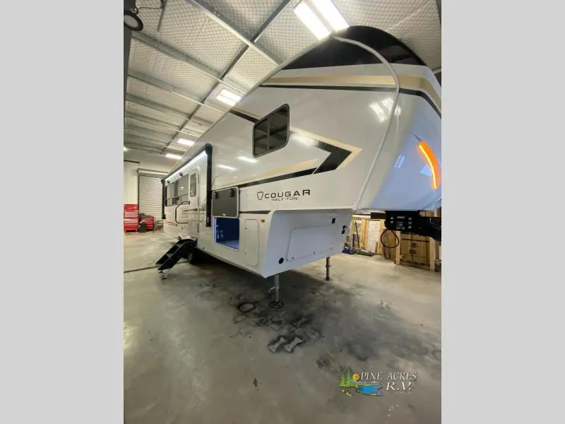 2026 Keystone RV Cougar Half-Ton 26RES - Photo 2