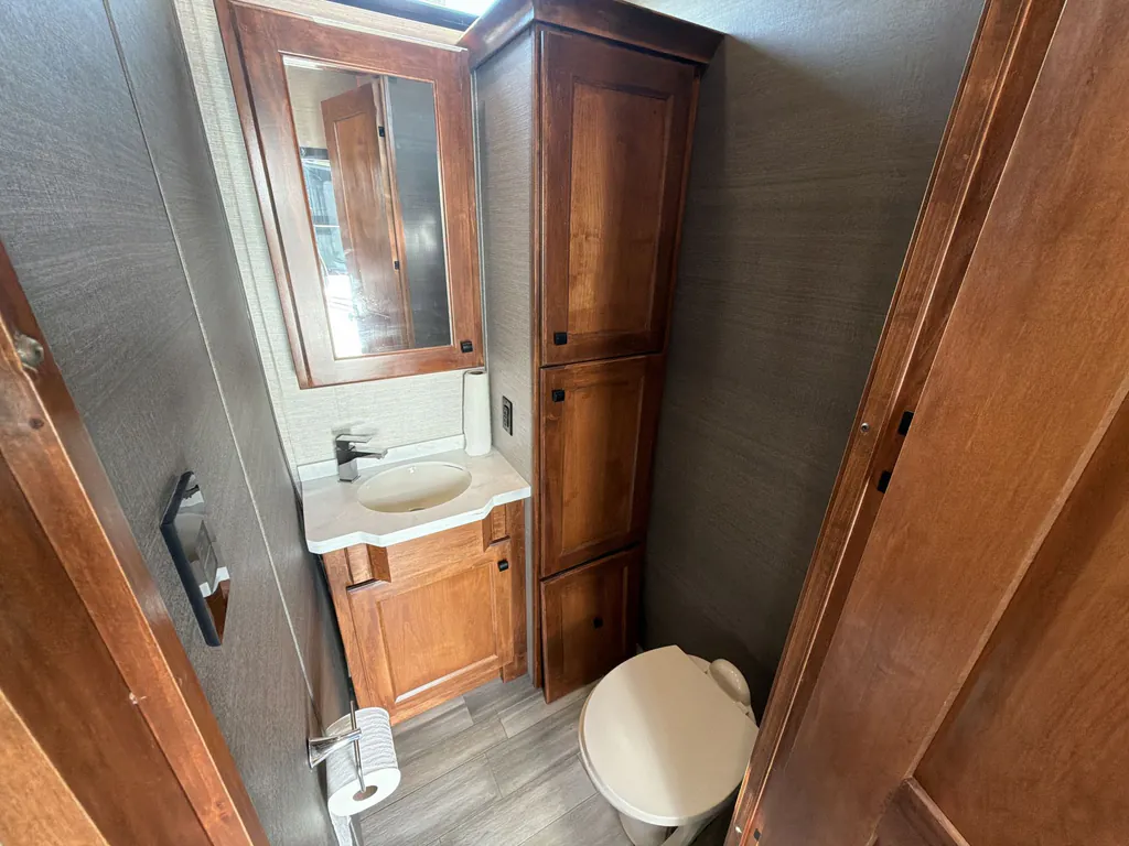 2022 Vanleigh Beacon 42RKB, Photos photo 10