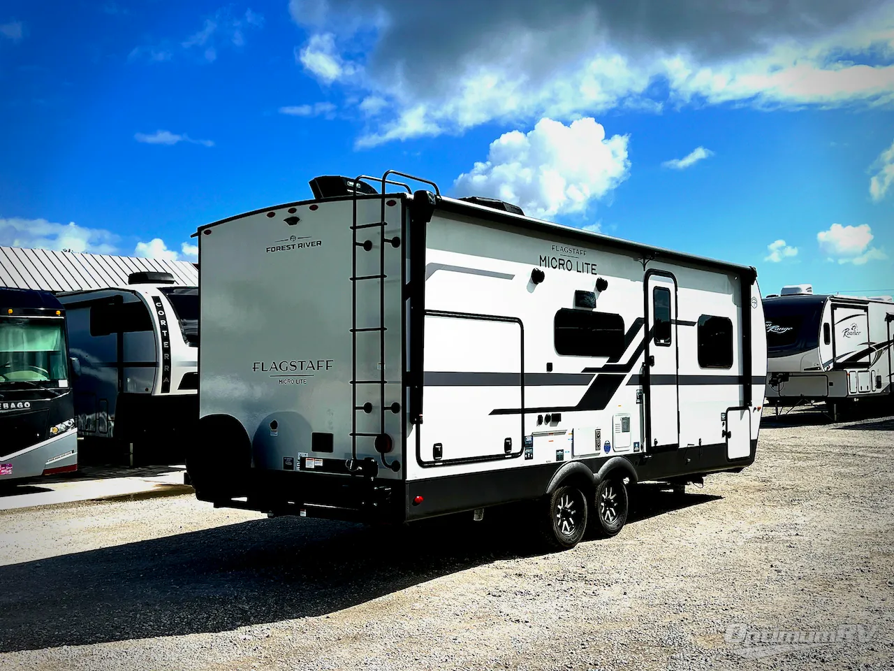 2026 Forest River Flagstaff Micro Lite 25BSDS - Photo 3
