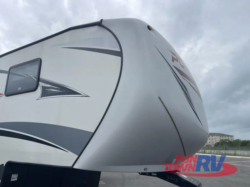 2020 Pacific Coachworks Powerlite Used    3218 - Photo 2