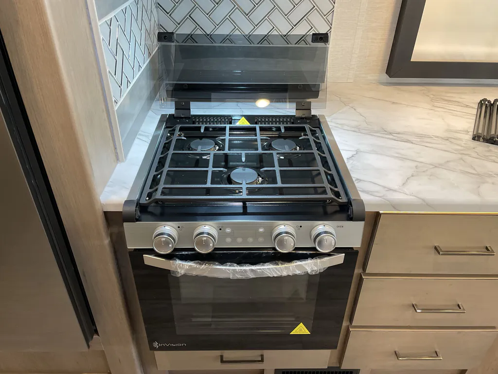 2026 Thor Motor Coach Freedom Traveler A29, Photos photo 9
