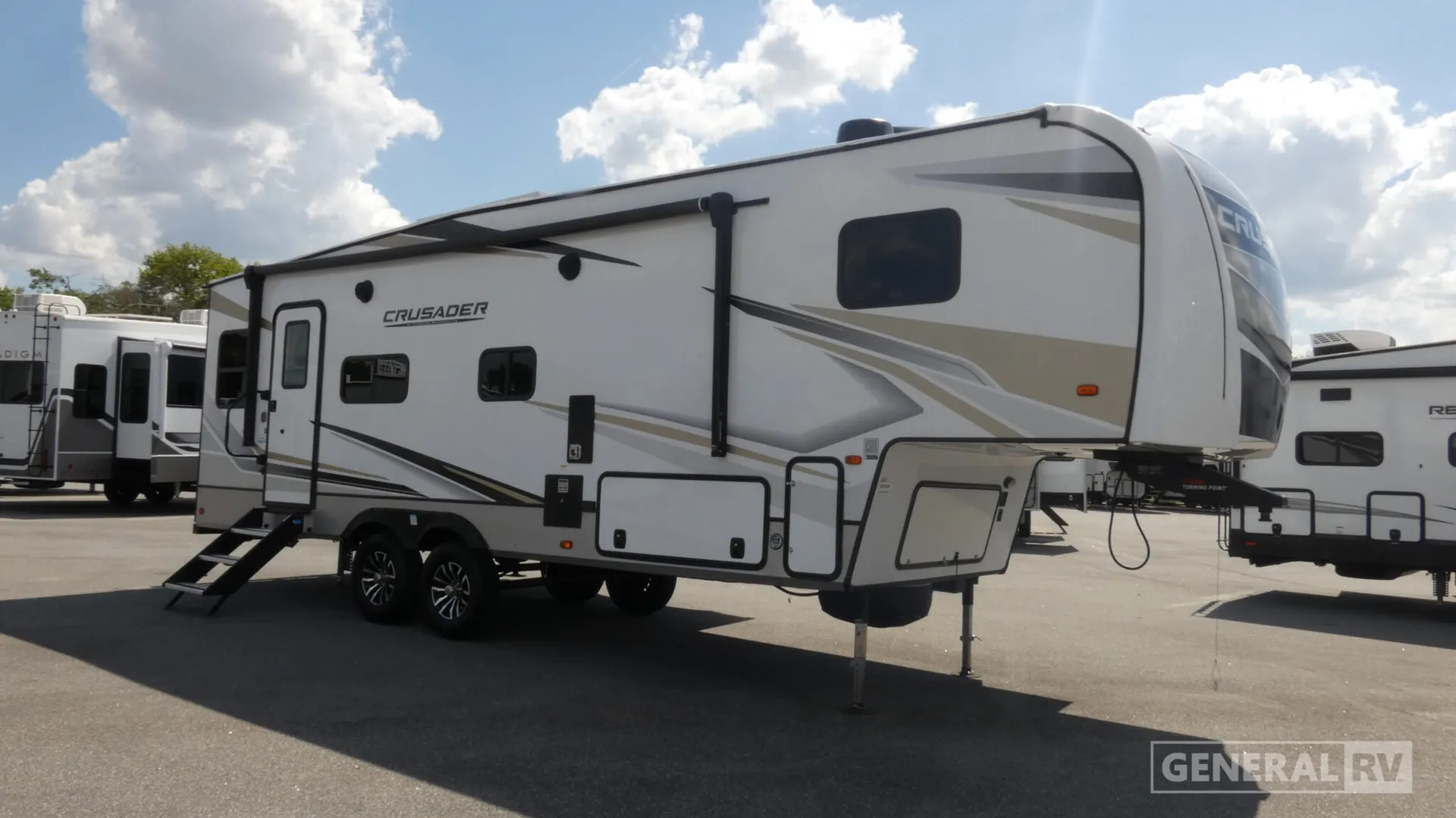 2024 Prime Time RV Crusader 275RDD - Photo 2