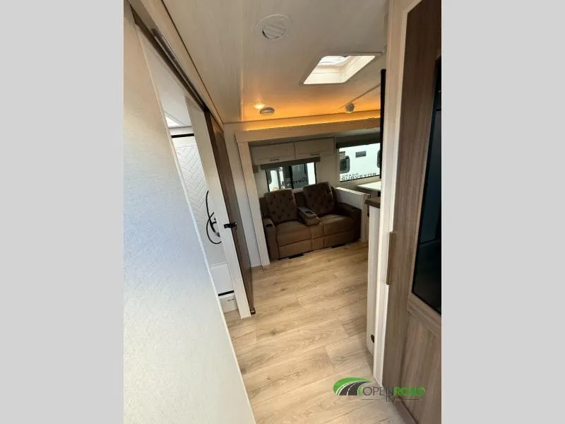 2026 Forest River Grand Surveyor 267RBSS - Photo 3