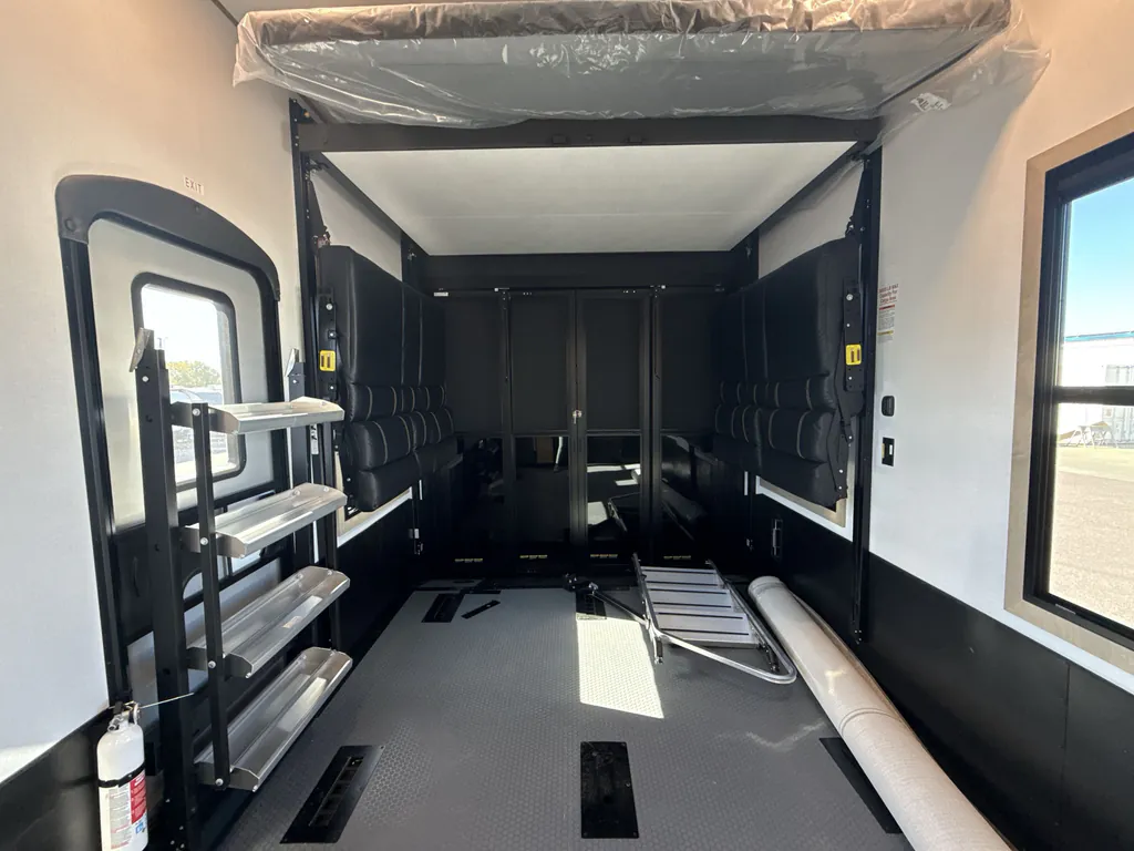 2026 Keystone Raptor 441, Photos photo 28