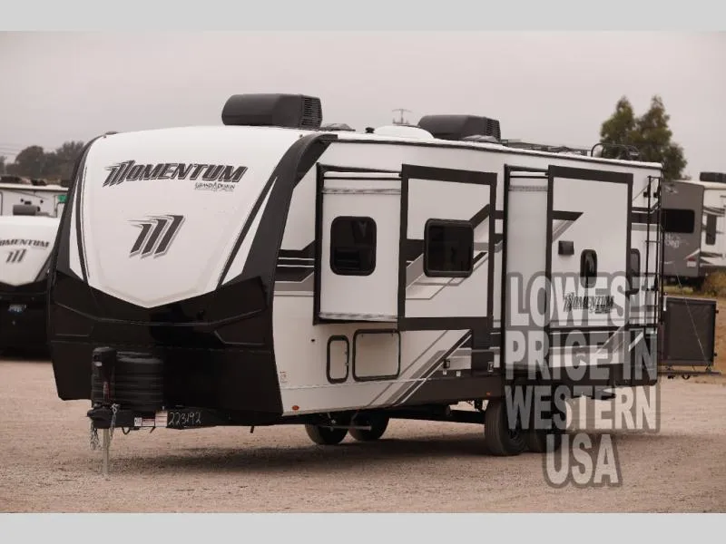 2026 Grand Design Momentum G-Class 25G - Photo 3