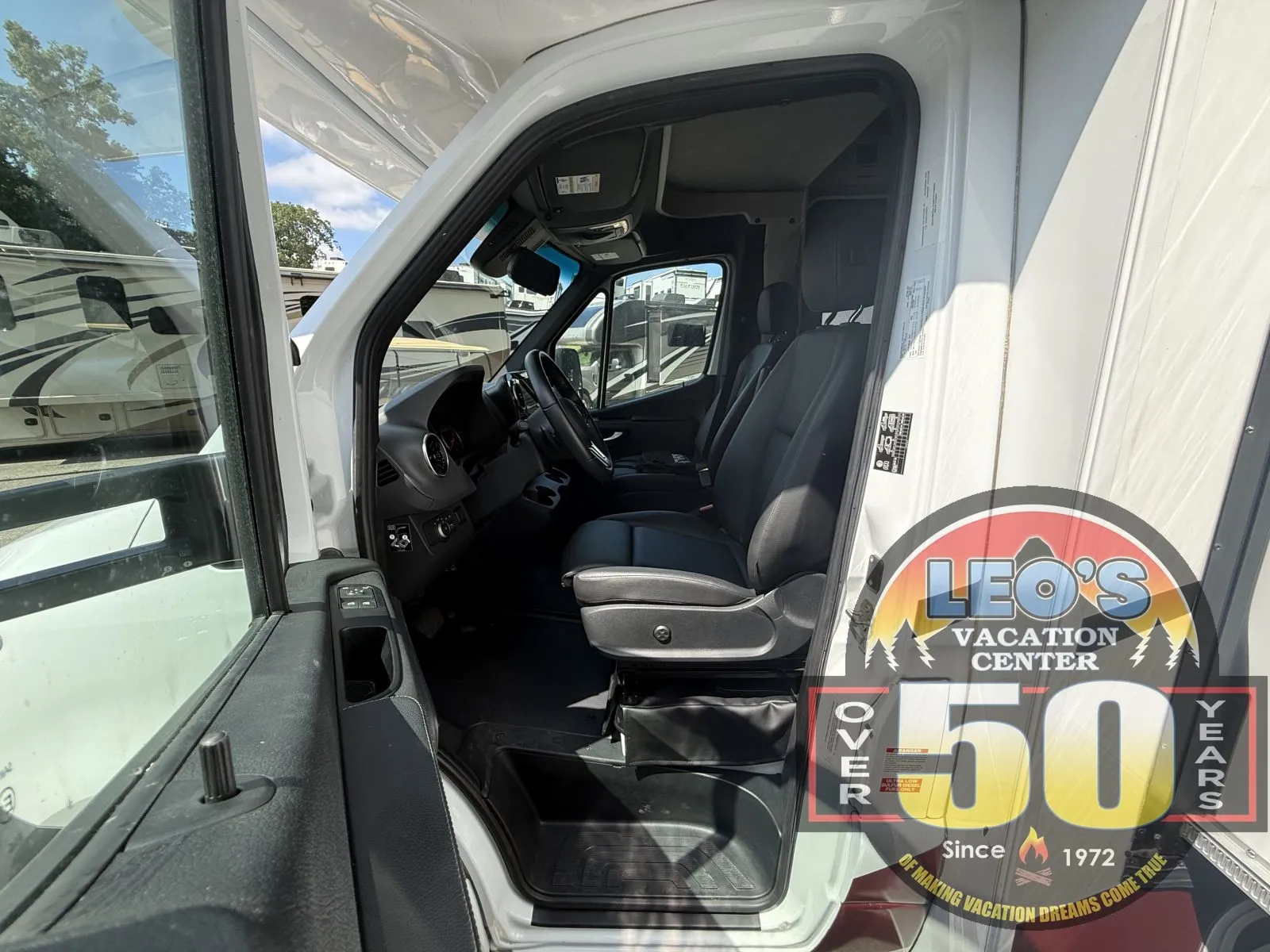 2024 Thor Motor Coach Coleman 24CL - Photo 3