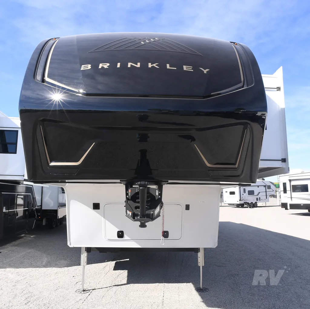 2026 Brinkley Model Z 3600, Photos photo 4