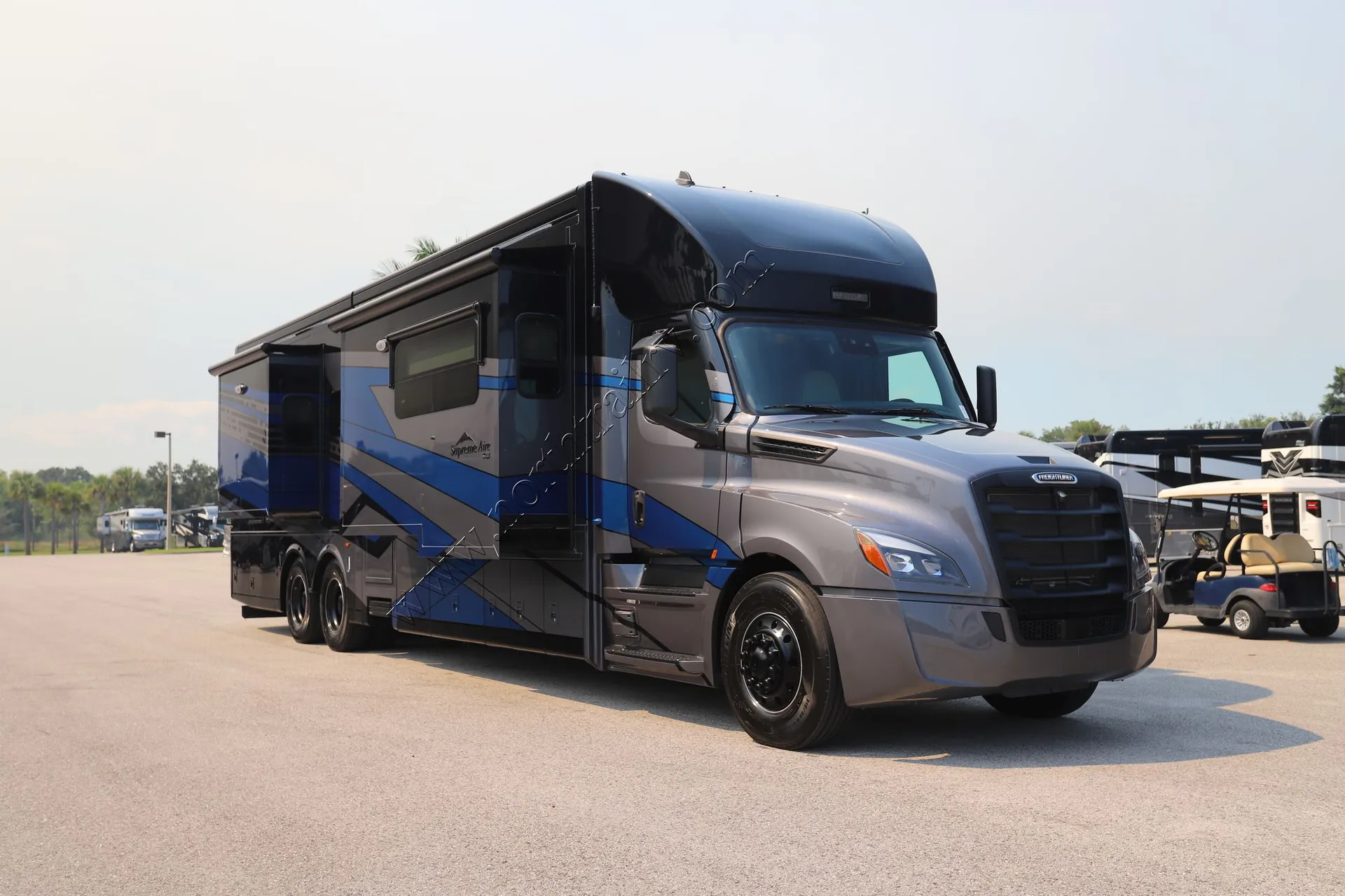 2026 Newmar Supreme Aire 4540 - Photo 3