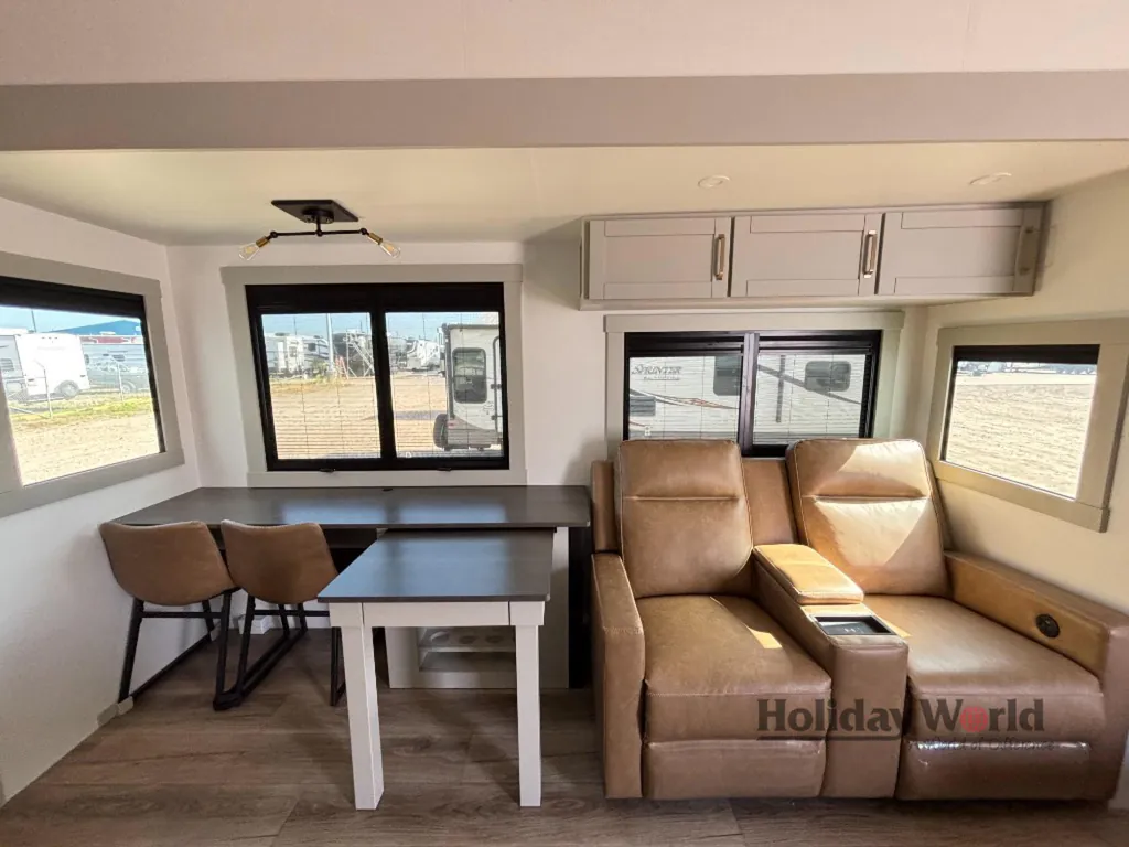 2025 Brinkley Model Z 3400, Photos photo 17