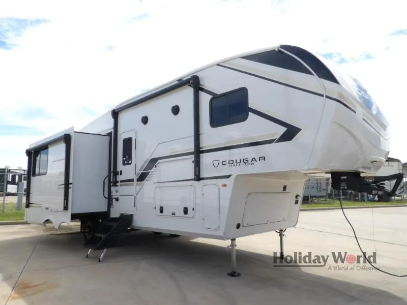2026 Keystone Cougar Half-Ton 26RKE - Photo 2