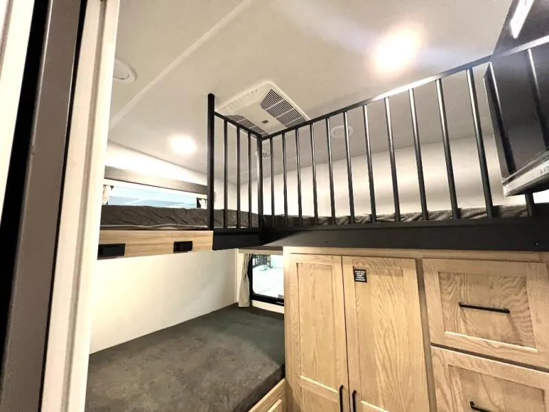 2026 Forest River Rockwood Signature R374DBH, Photos photo 33