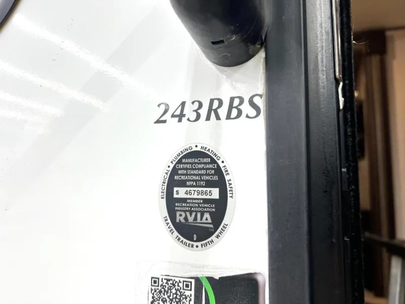 2018 Forest River Surveyor 243RBS — Photo 6