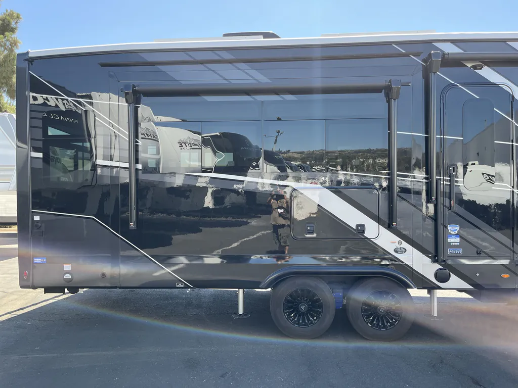 2027 Jayco Pinnacle 32RLTS, Photos photo 31