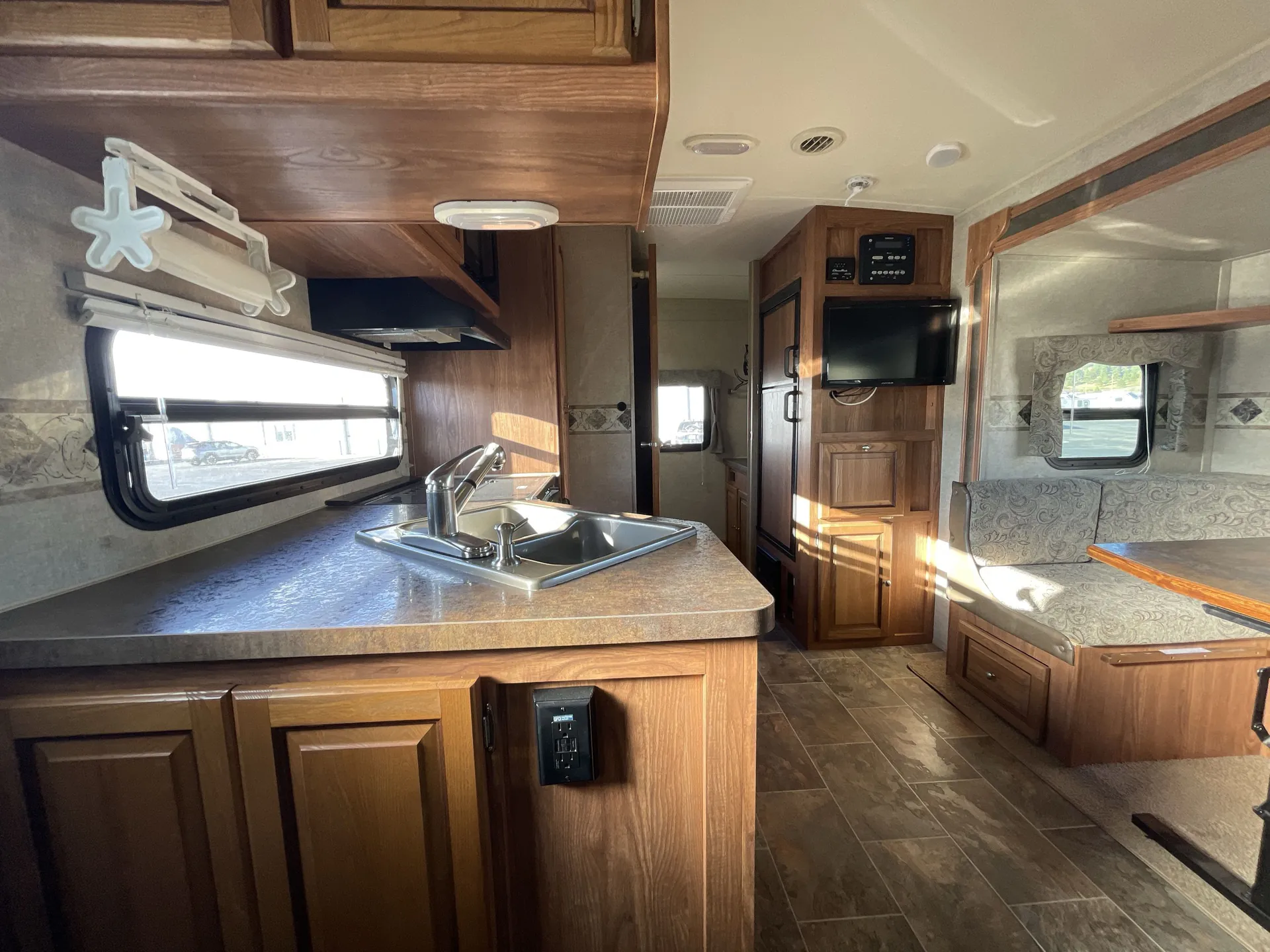 2015 Forest River Rockwood Ultra Lite 2304S — living area main