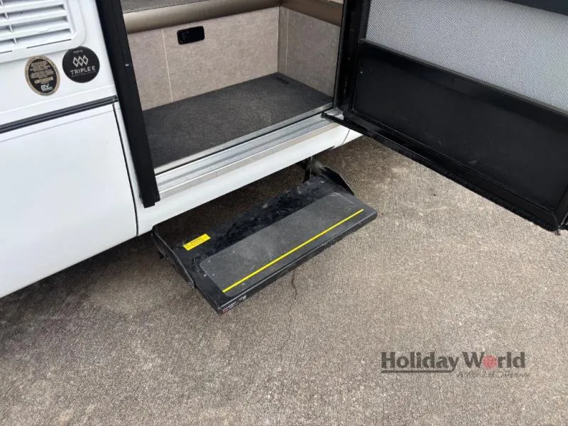 2023 Leisure Travel Unity 24TB - Photo 4