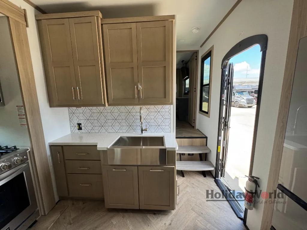 2026 Keystone Raptor 441, Photos photo 10