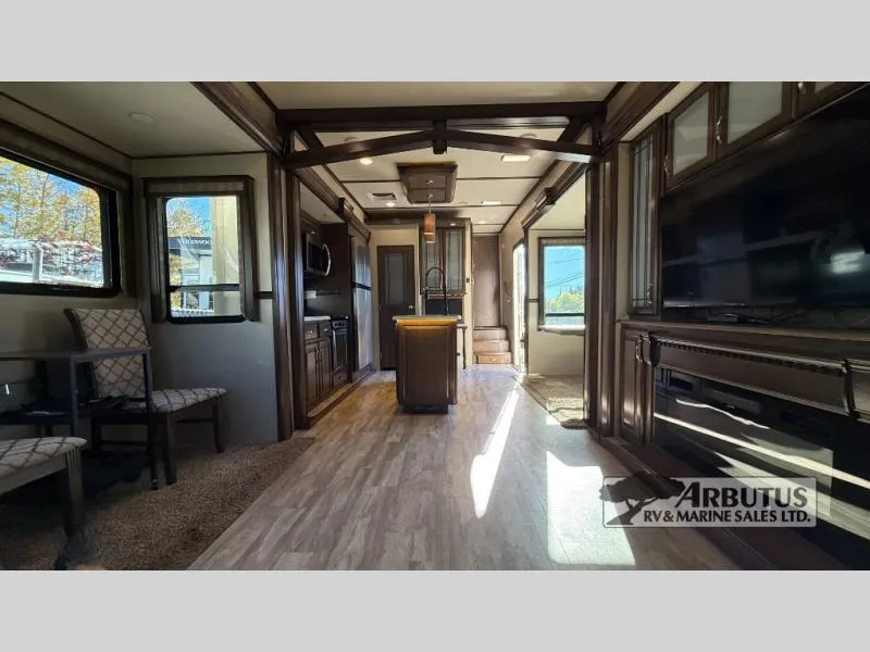2017 Grand Design Solitude 360RL - Photo 4