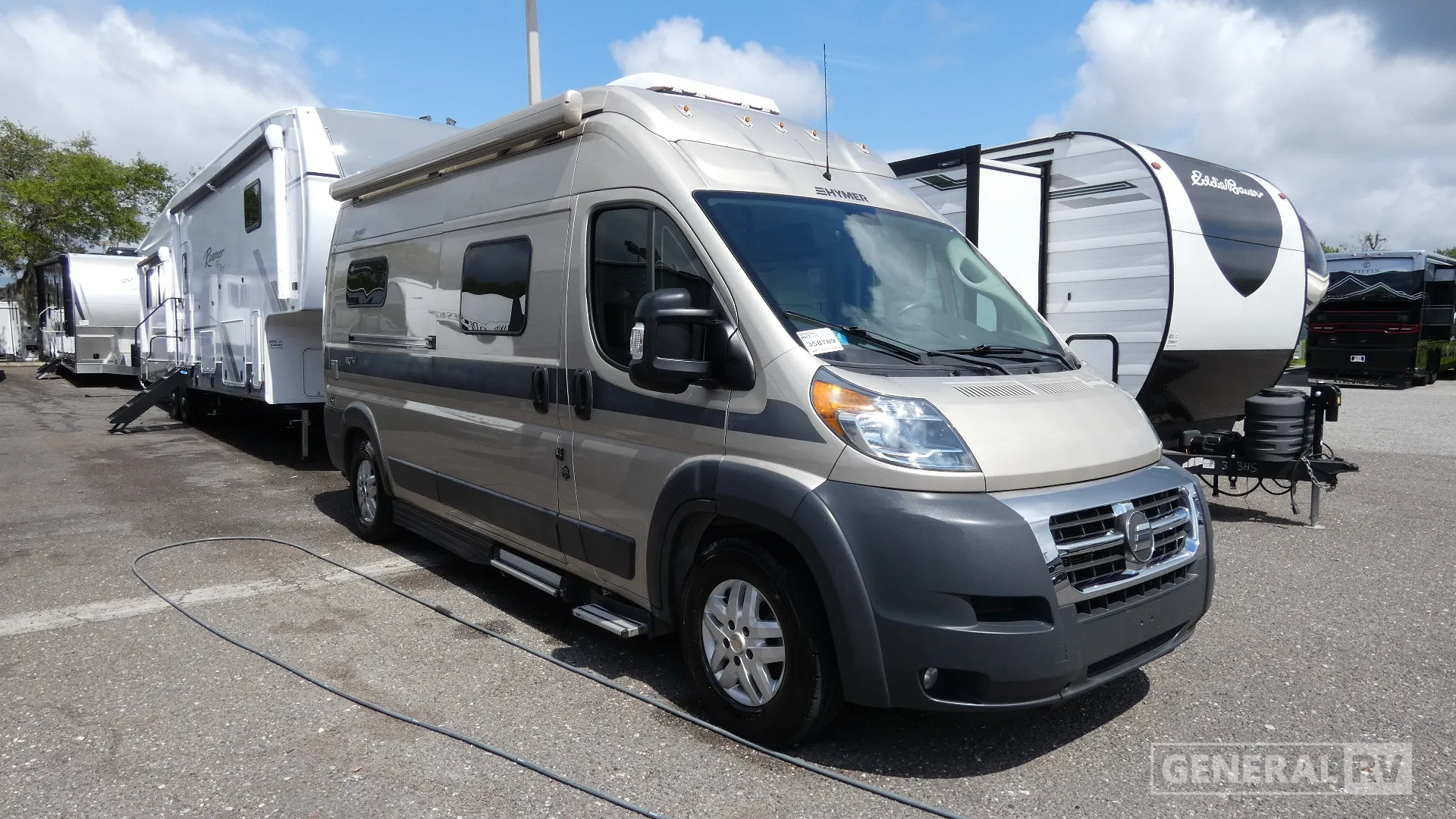 2018 Hymer Aktiv 2.0 - Photo 2