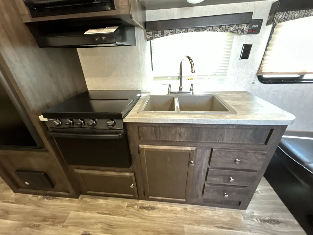 2019 Starcraft Autumn Ridge 26BH, Photos photo 14