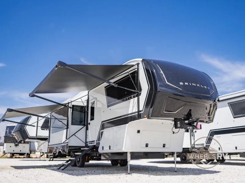 2026 Brinkley Model Z 3210 - Main photo